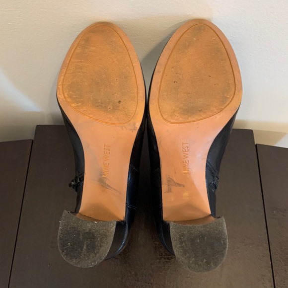 Nine West black leather why not booties size 8 with original box - Picture 6 of 9